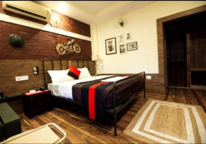 Date Palm Home Stay